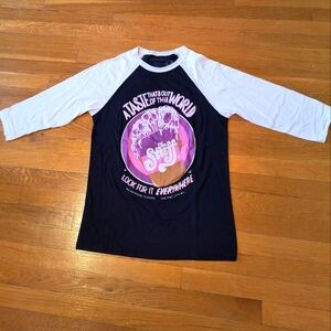 The Stuff Horror Movie T-shirt Medium Long Sleeve